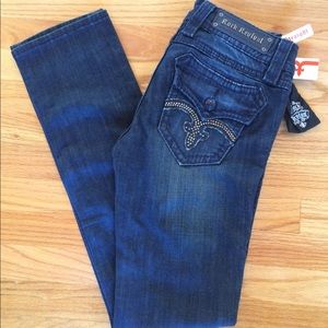 Rock Revival Debbie T35